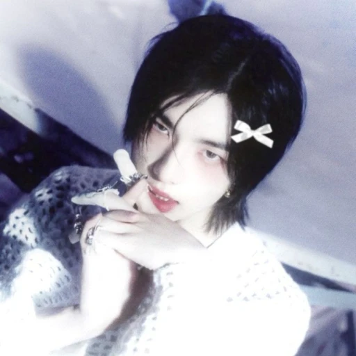 ✭┆ 𝓗 yunjin
