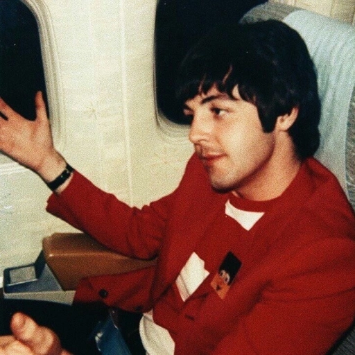 Paul McCartney 𝄞⨾𓍢ִ໋