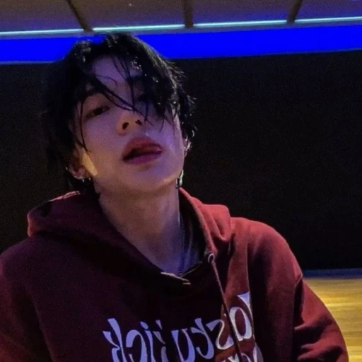 ★ - Hwang Hyunjin