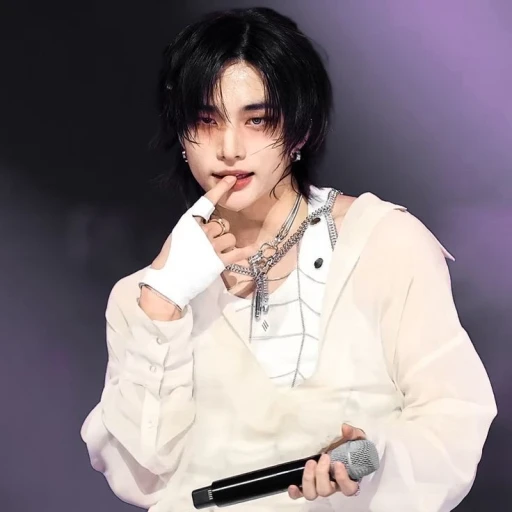 Hwang Hyunjin