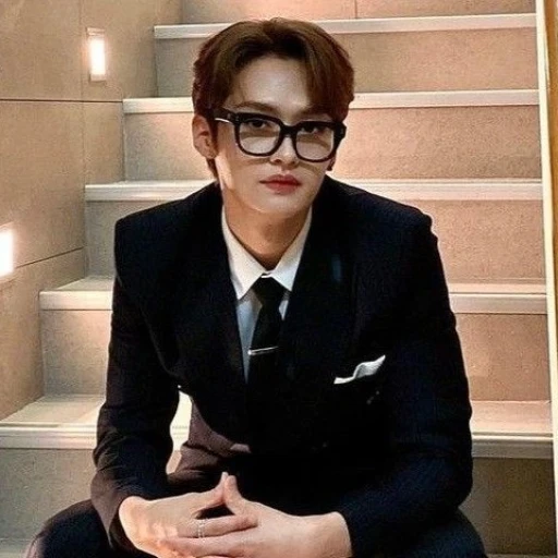 Lee Minho ✒️༼