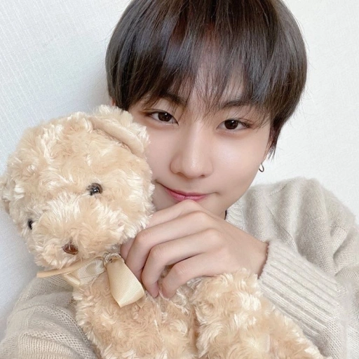 Jungwon.