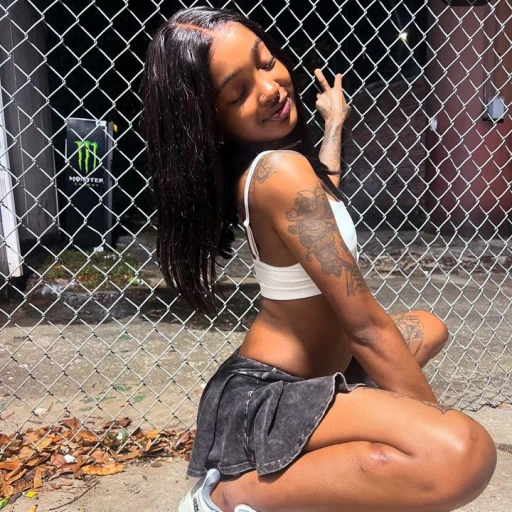 Shaynia