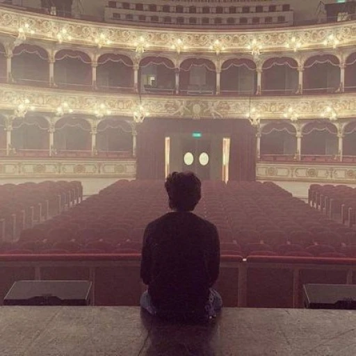 Owen, the theater kid