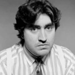 Alfred Molina