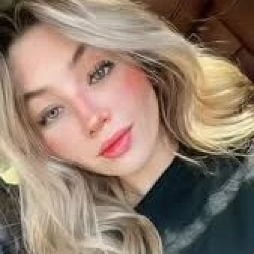 Allison Mia