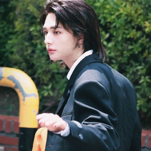 #︲' 𝗛wang 𝗛yunjin '︲