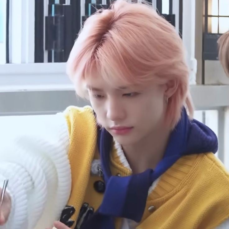Hwang Hyunjin – hyunin