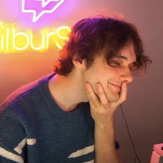ׅ ࣪ ⊹ ׅ 𝖶𝗂𝗅𝖻𝗎𝗋 𝖲𝗈𝗈𝗍 ۫ 𝜗ৎ .