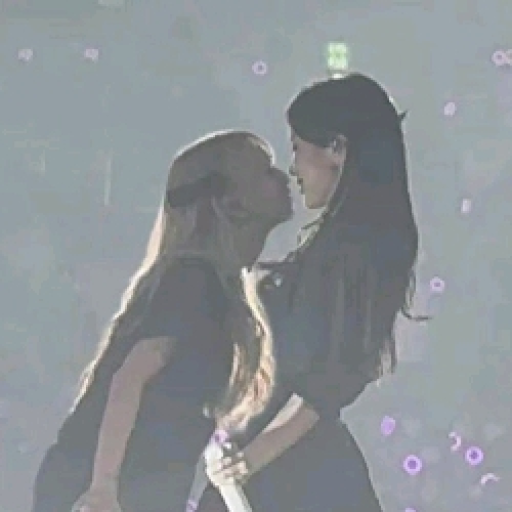 Mina and Chaeyoung!!
