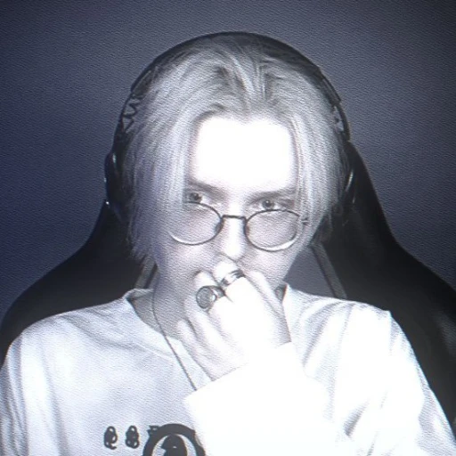 ⋆𐙚₊˚⊹♡ DRAKEOFFC / DENIS KOLOMIEC