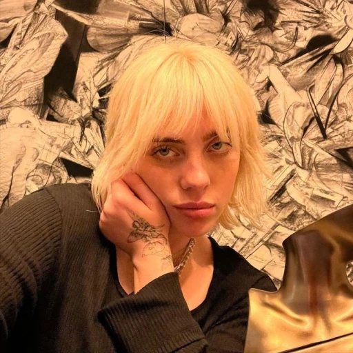 Billie Eilish¹⁰