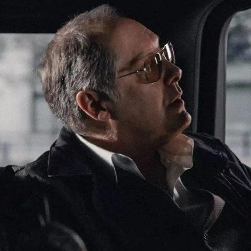 Raymond Reddington 🎼🎹🎶