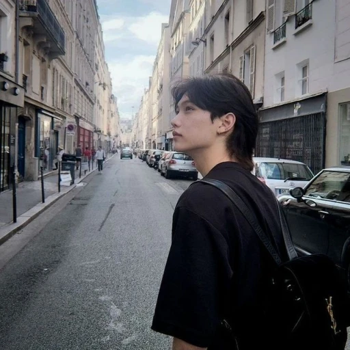 09: Lee Felix