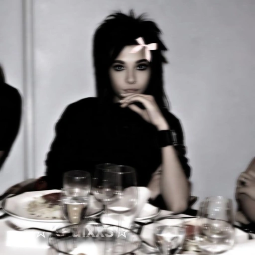 Bill Kaulitz Feng