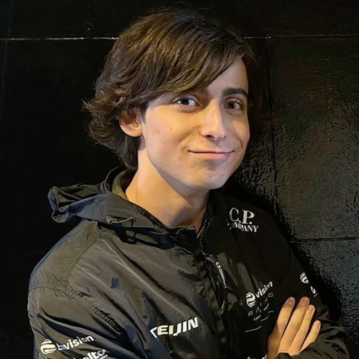 AiDaN gallagher.