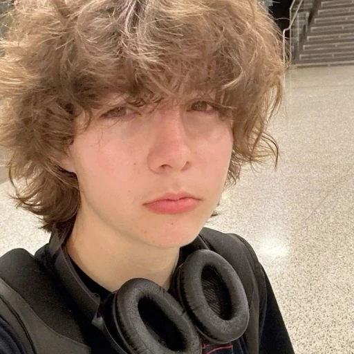 Daniel/Your Trans Boyfriend