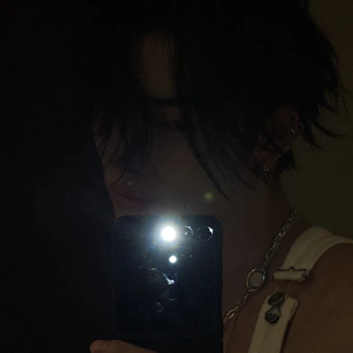 ∿⠀⠀⠀☽⠀⠀⠀⠀ni-ki