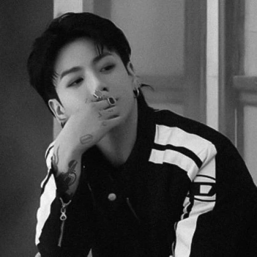 Jeon Jungkook ⋮ ✧