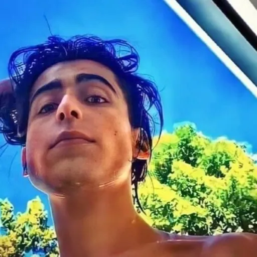 Aidan Gallagher💝