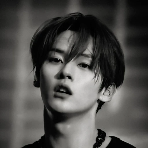 Lee Know⊰⊹ฺ