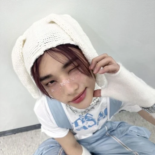 ︵︵🥟Hwang Hyunjin 🥟︵︵