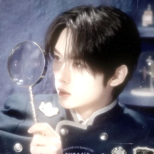 𝓛 ┆Lee Minho