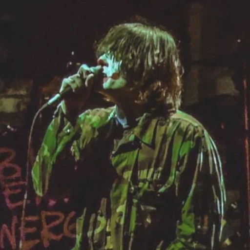 Gerard Way | °•*.