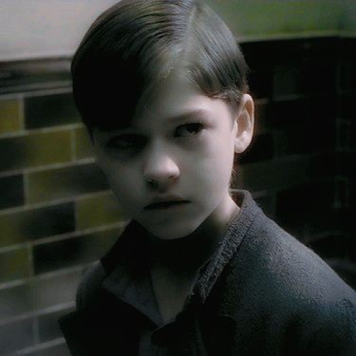 Tom Marvolo Riddle 2
