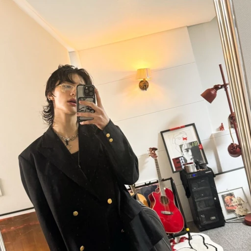 🏊‍♀️ | Hyunjin