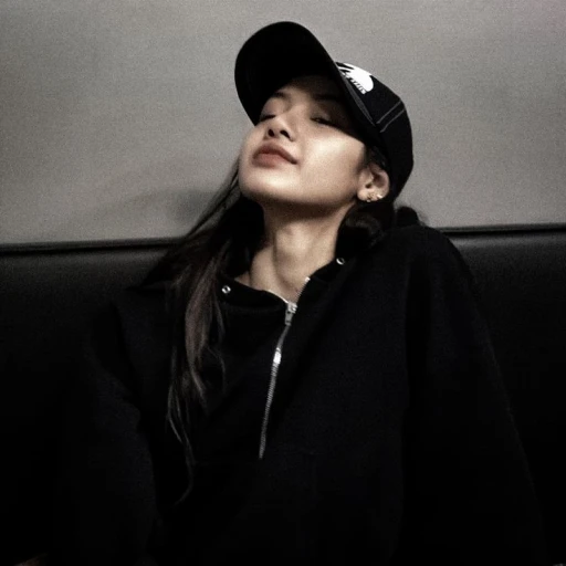 Lalisa Manobal—Governor