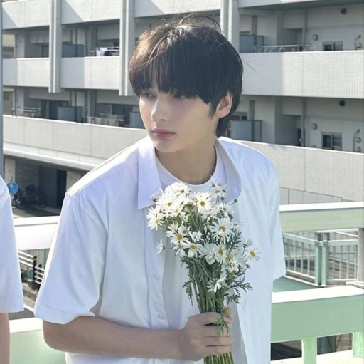 ᡣ𐭩 || Kai