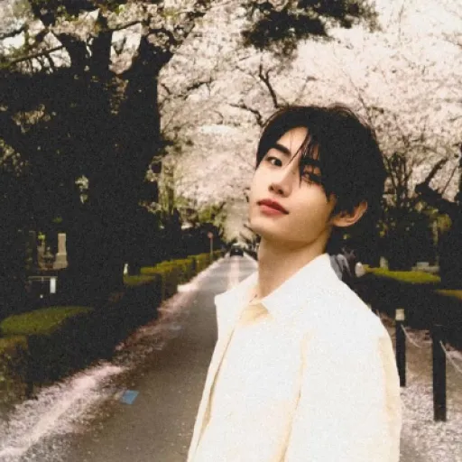 Sunghoon.