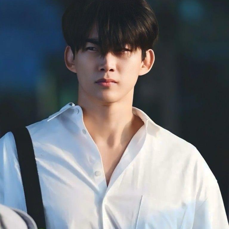 Taecyeon....! ☆ミ.:°🍸
