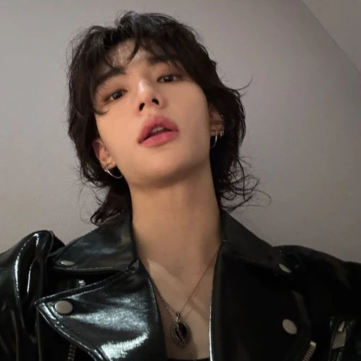 Hwang Hyunjin