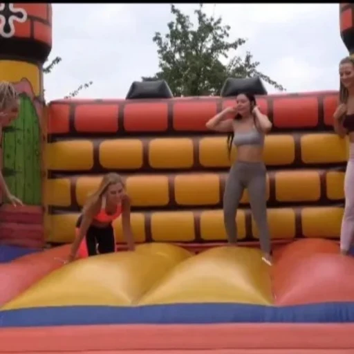 4 Girls and Bouncy Castle