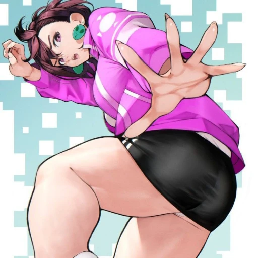 Momo Ayase