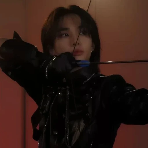 🏹 | Hwang Hyunjin