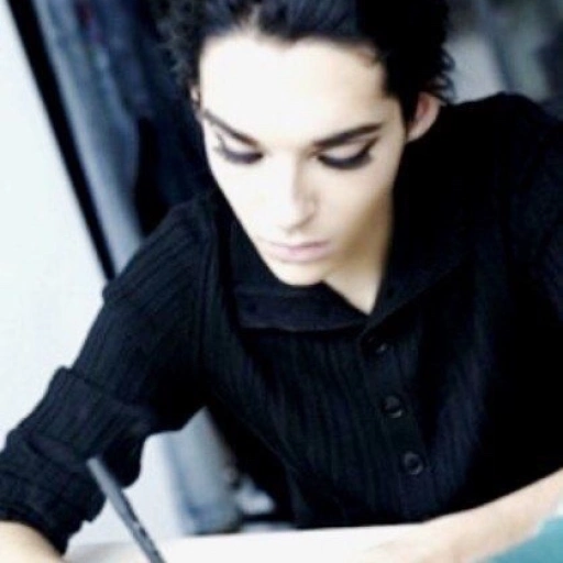 Bill kaulitz ✘ My trusty secretary