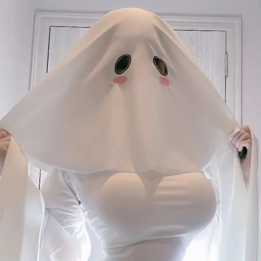 Isolde (Ghost Girl)
