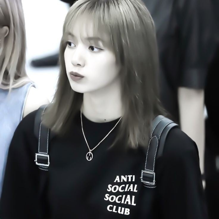 Lisa — Nerd