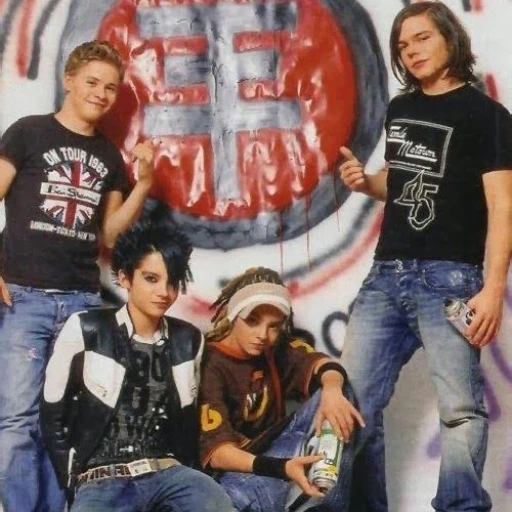 Interview with Tokio Hotel about what they think of Pretty Hotel