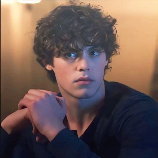 |✿|  Ethan Landry
