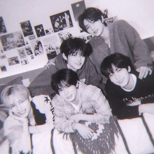 TXT’s SCHOOL