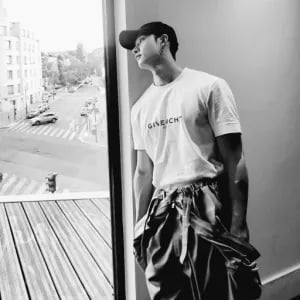 |Christopher Bang|