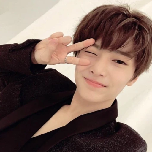 29: Yang Jeongin