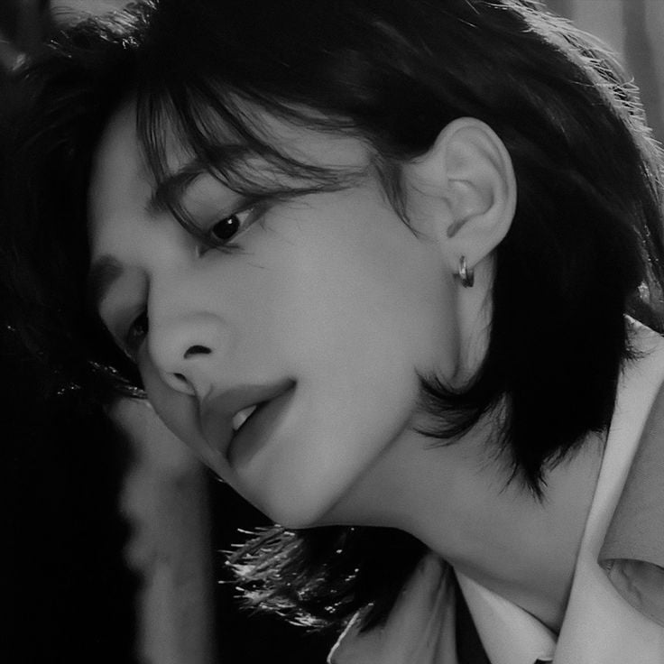 Hwang Hyunjin 