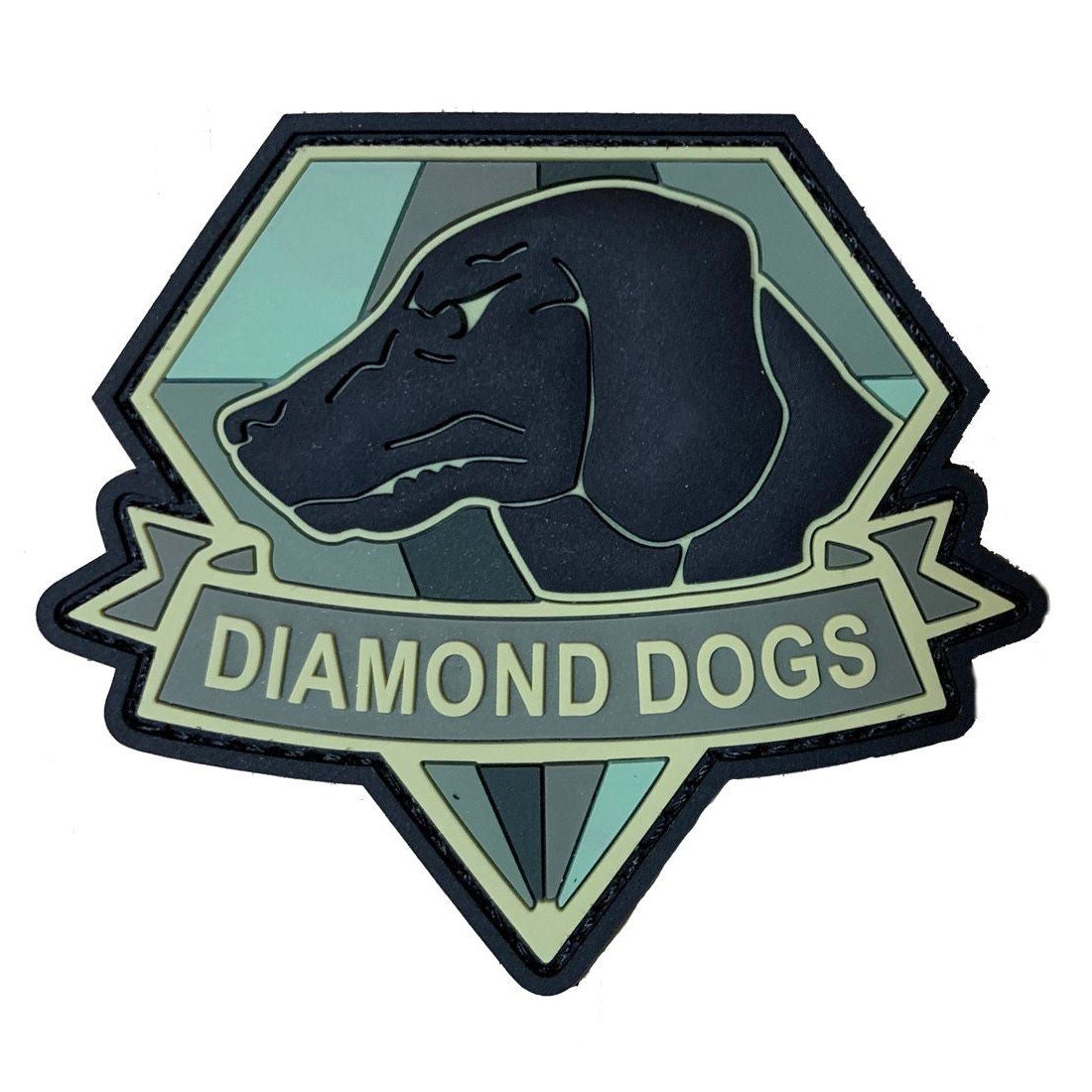 diamond dogs mother base