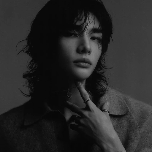 ⭑✧ Hwang Hyunjin ✧⭑