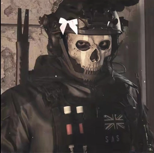 Strong commander